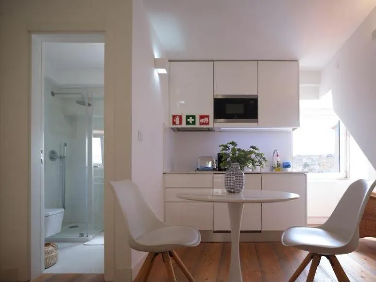 Home Sonhos 17 Lisbon Apartment